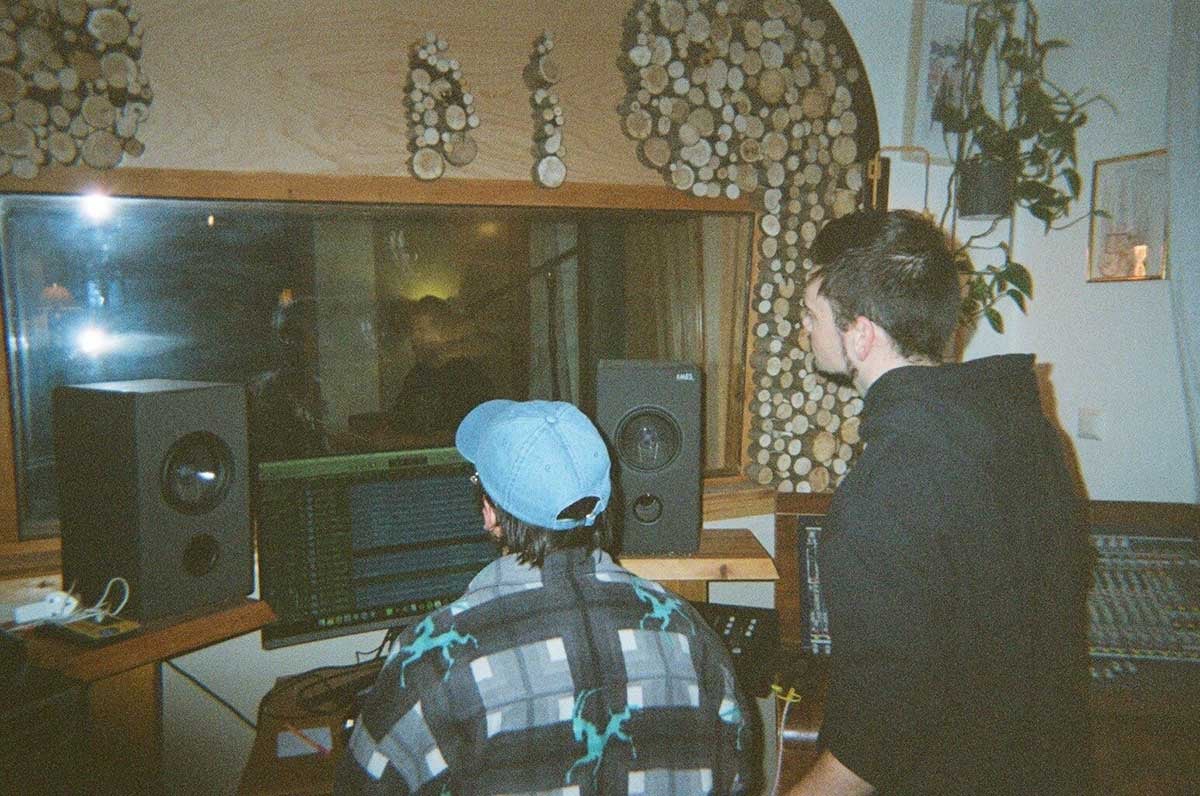 liam-in-studio